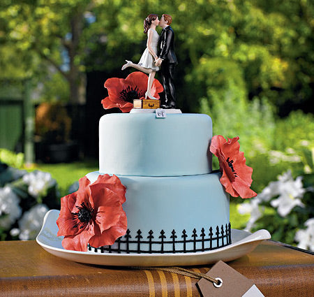 Kiss &amp; We&#39;re Off Bride &amp; Groom Cake Topper