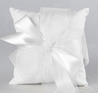 Tres Beau Ring Bearer Pillow