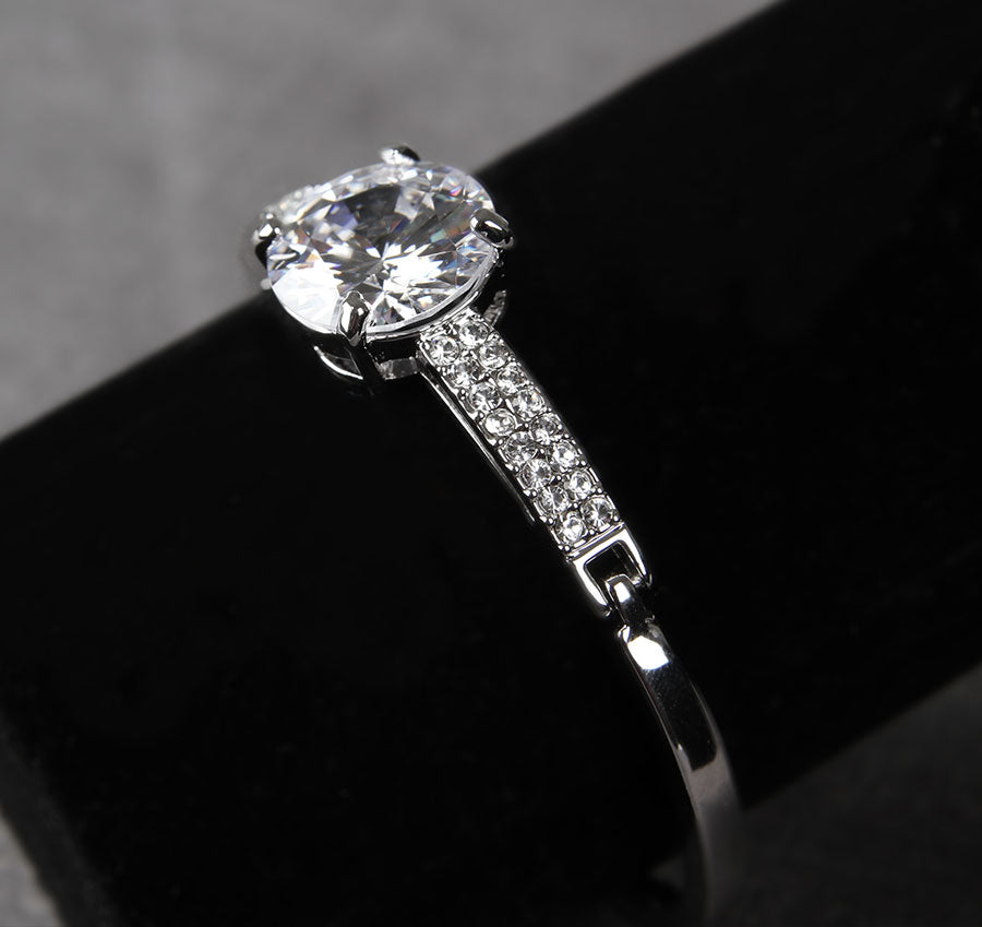 Round Stone Wedding Bangle