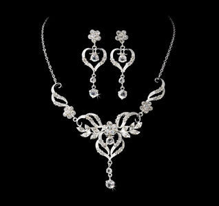 Elegant Rhinestone Curling Heart Bridal Jewelry Set