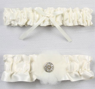Chloe Wedding Garter Set