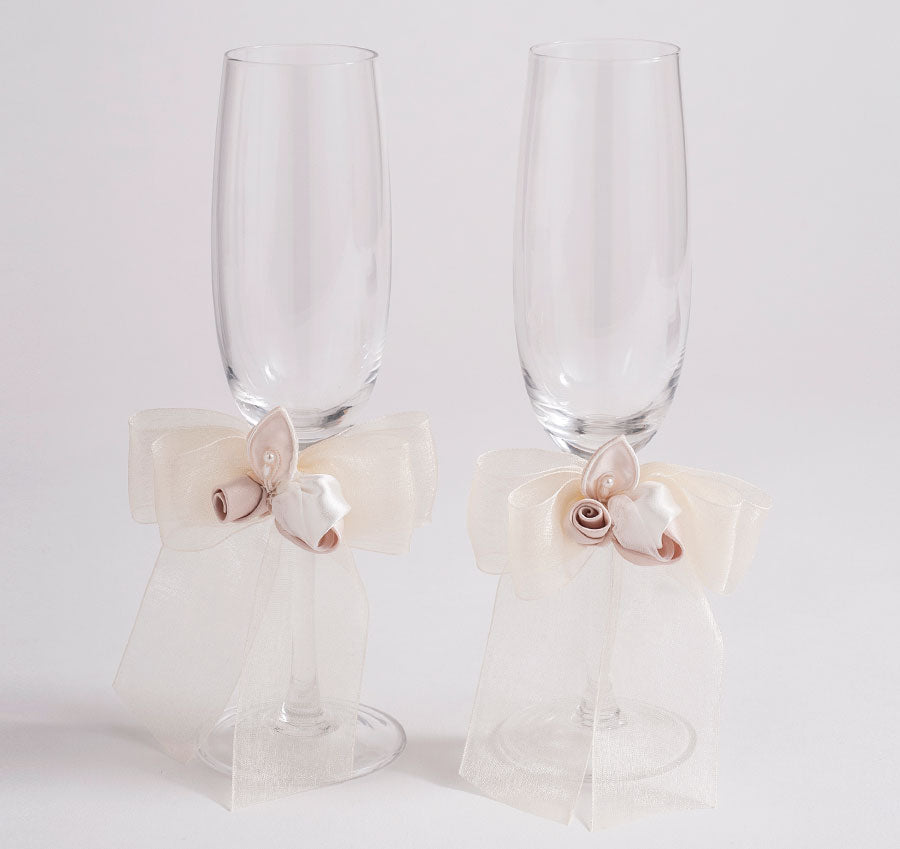Amour Wedding Toasting Flutes