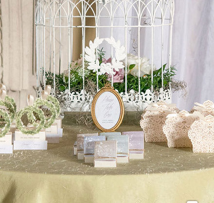 Small Oval Baroque Frame - Gold