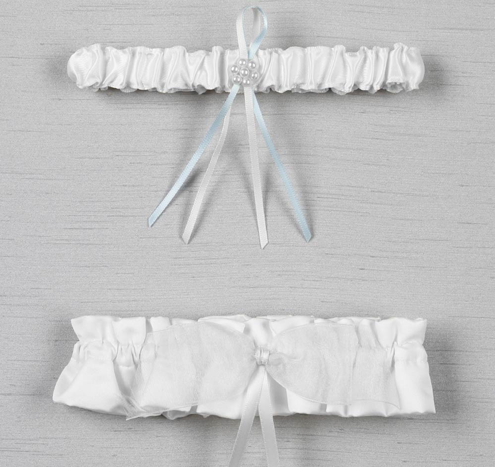 Tres Beau Wedding Garter Set