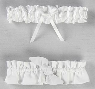 Love Knot Wedding Garter Set