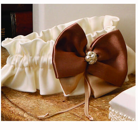 Nostalgia Wedding Garter Set