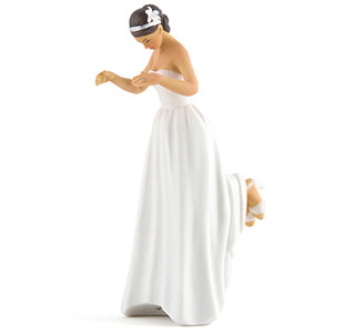 Medium Skin Tone Bride