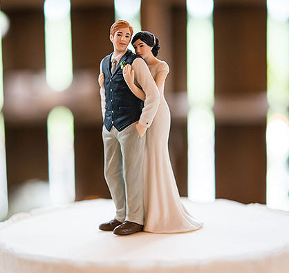 Sweet Embrace Bride &amp; Groom Cake Topper