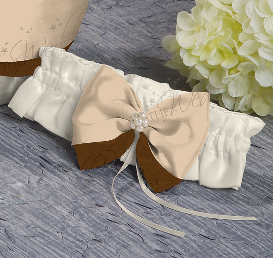 Nostalgia Wedding Garter Set