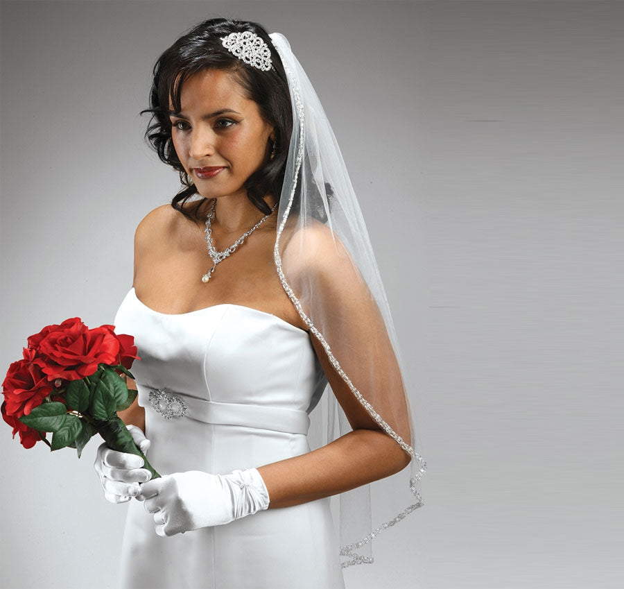 Rhinestone &amp; Pearl Edge Fingertip Bridal Veil