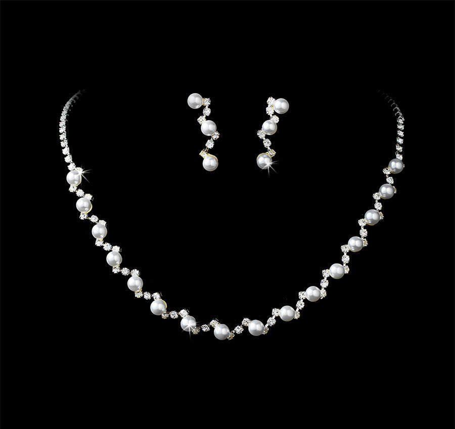 Rhinestones &amp; Pearls Bridal Necklace &amp; Earring Set