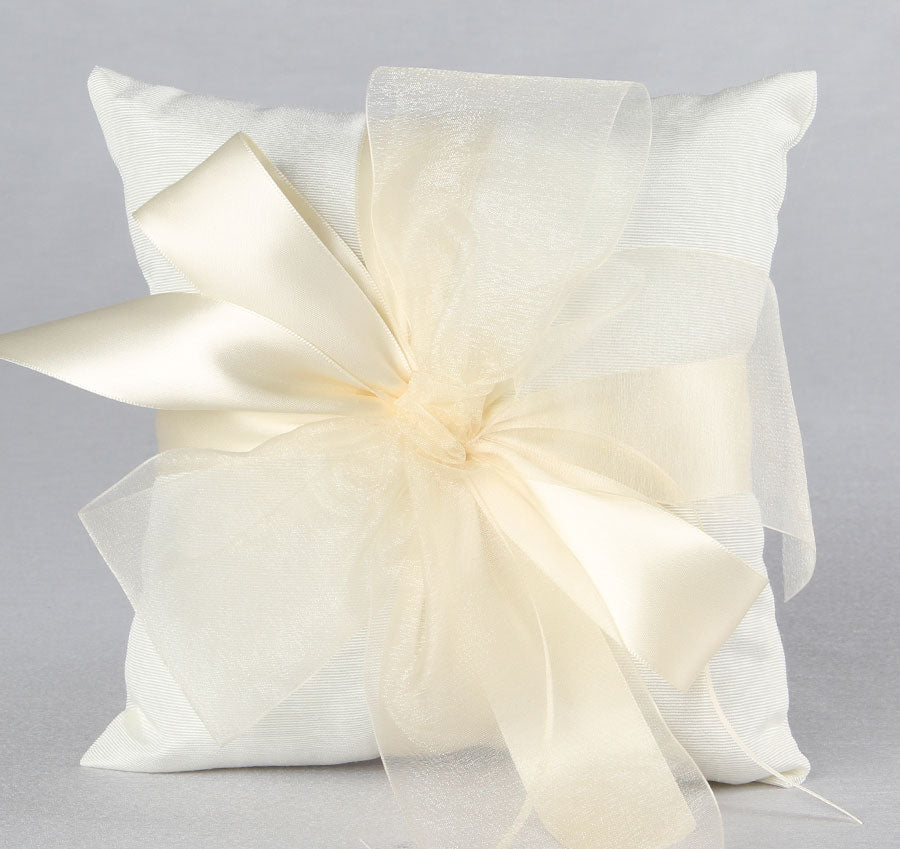 Tres Beau Ring Bearer Pillow